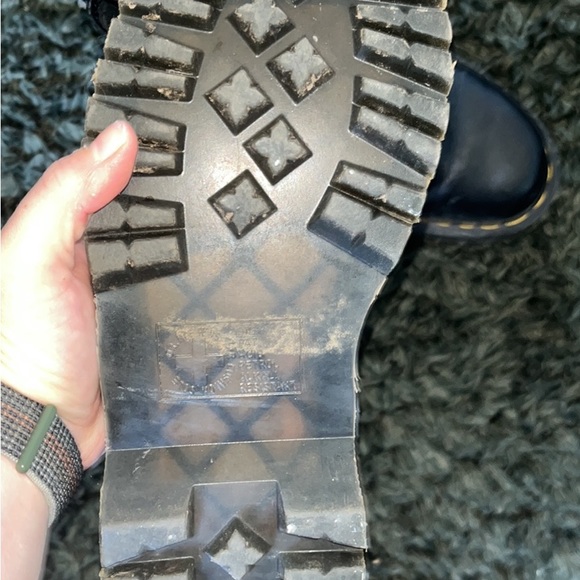Doc Martens Bex, women’s size 8 - Picture 2 of 3